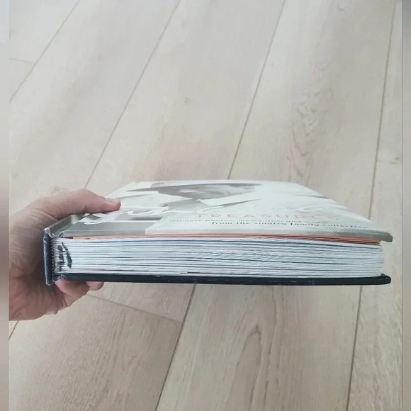 The Sinatra Treasures: Intimate  Photos, Mementos hardcover - Picture 2 of 10